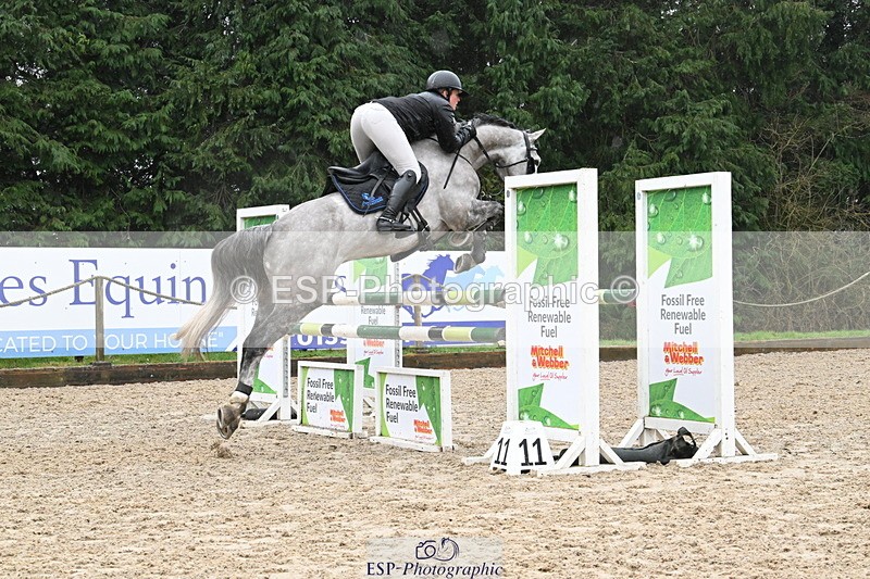 250215A-124853-00744 - Cls 4 Newcomers and 1.10m Open