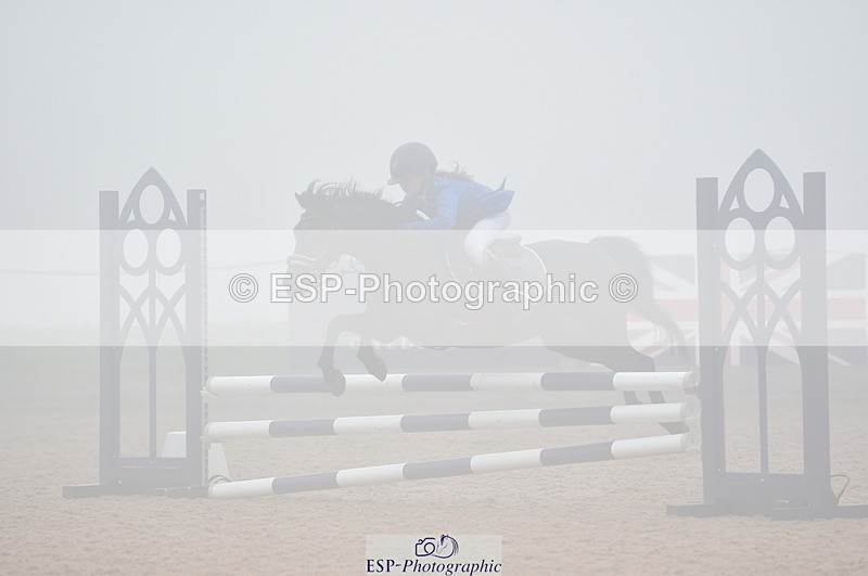 230902A-090138-00141 - Cls 1 Pony Intro 70cm