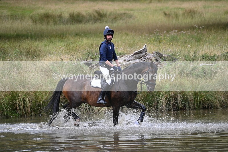 WJ7_2092 - Time at Water 11:14 to 11:36