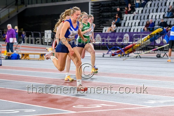 Age26SAT-914706 - Track Female Set One