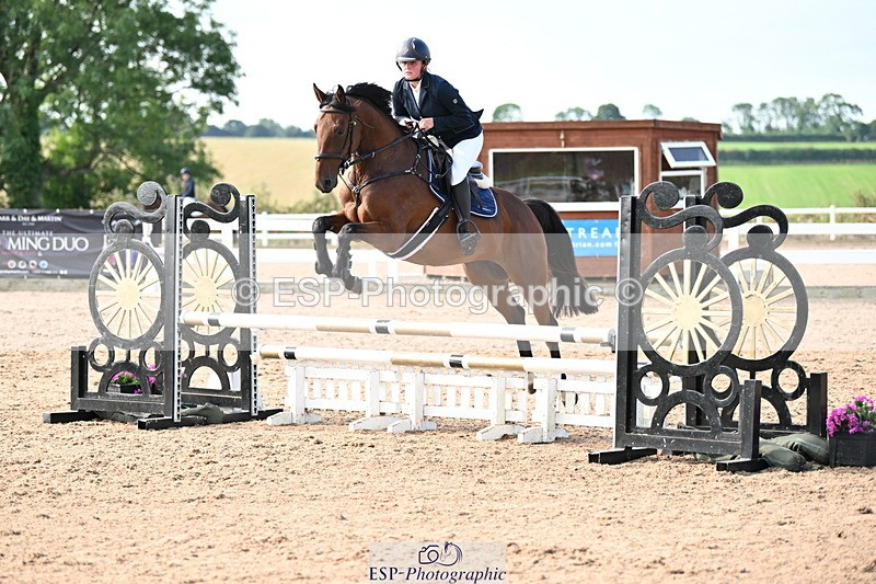 240802A-092813-03384 - Cls 21 A&B Brit Nov & 90cm Open