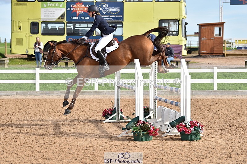 231015A-141854-08654 - Cls 26 1.05m Grand Prix