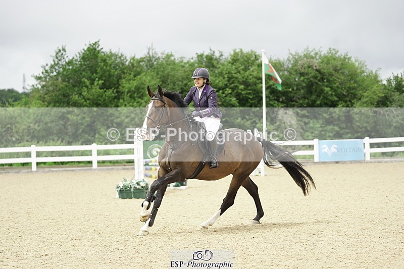 230728A-131730-02127 - Cls 9 85cm Amateur Quali