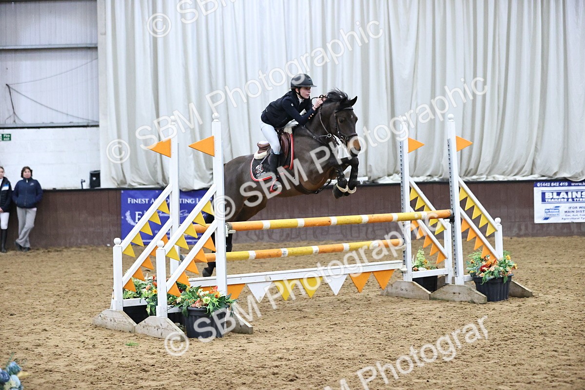 SBM_010452 - Class 12 - Blue Chip Pony Newcomers 1m Open both to Inc The Pony Restricted Rider Qualifier