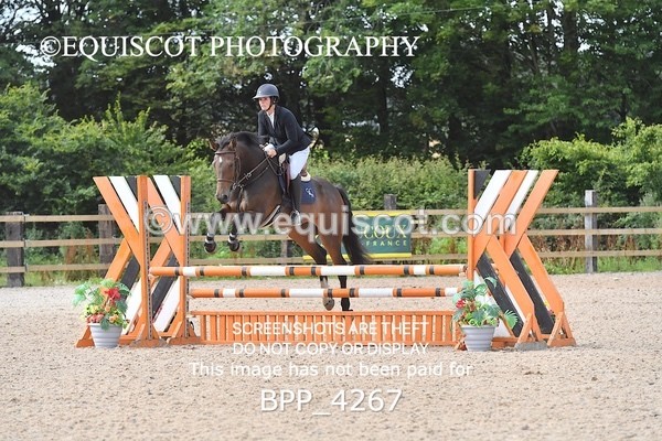 BPP_4267 - CLASS 12 SUN Senior British Novice/ 90cm Open