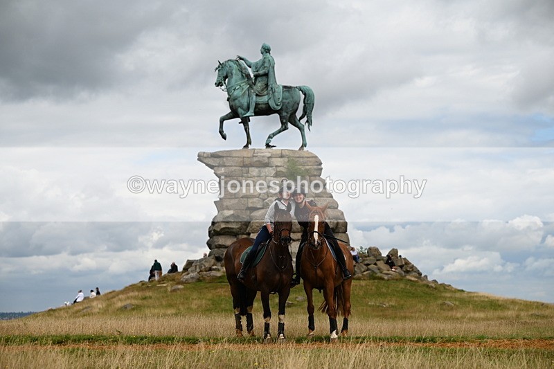 DSC_7051 - Time at Statue 12:45 to 13:15