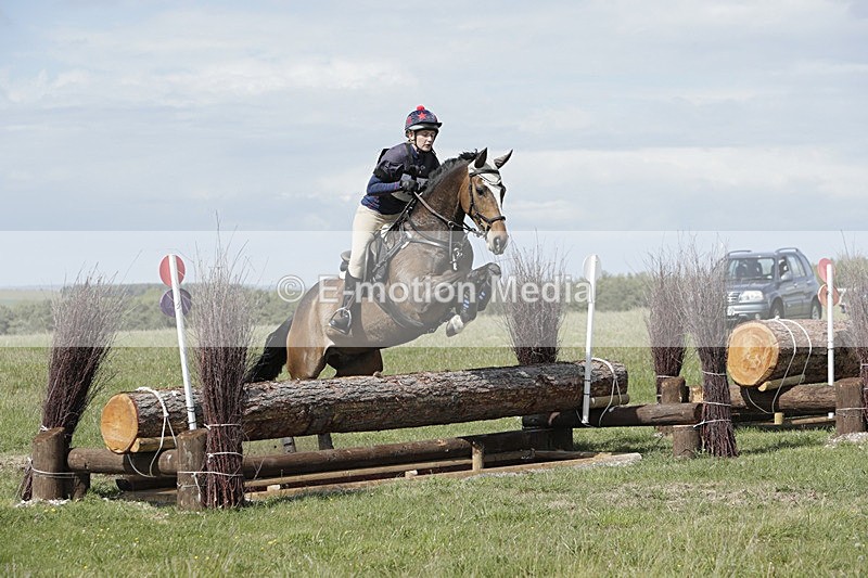 BVHT 140517  NXC -582 - Class 2 XC Novice 14/05/17