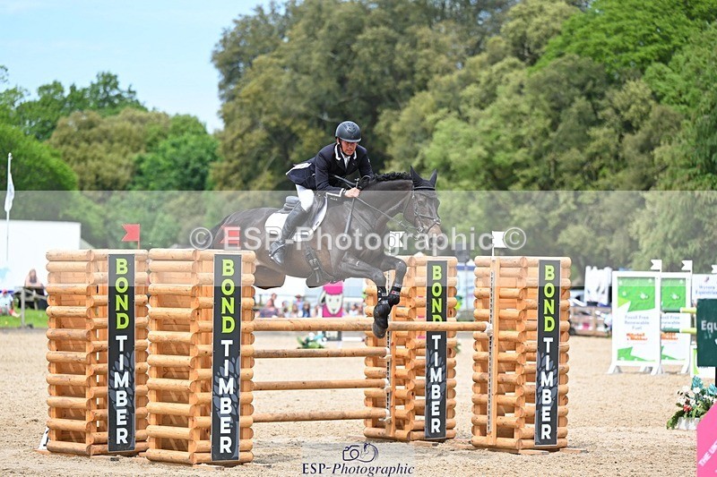 240525-144532-15855 - 507-DASSETT_ROCK_STAR-Tom_D_Crisp