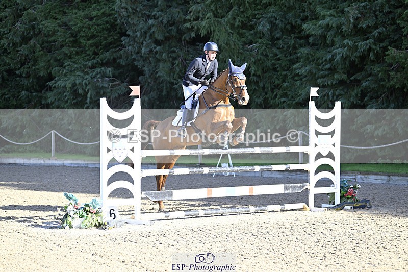 241026-114645-12586 - 017-Louis.Pern-CLASSICTOP.MISS.VIVIENNE