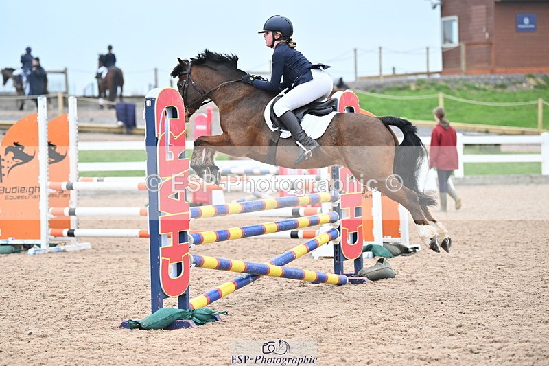 240128A-111416-00464 - Cls 3 Pony Discovery and 90cm Open