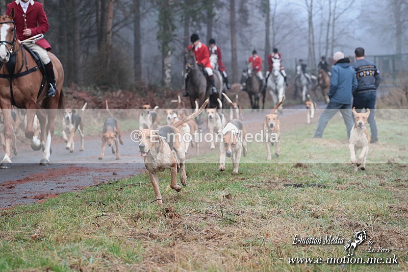 HUPY 261224 341 - Pytchley with Woodland Hunt Boxing Day Meet 26th December 2024