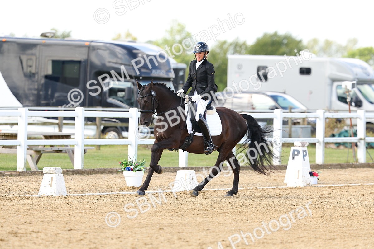 SBM_011999 - Class 2 - Prelim 19 11.39-12.56