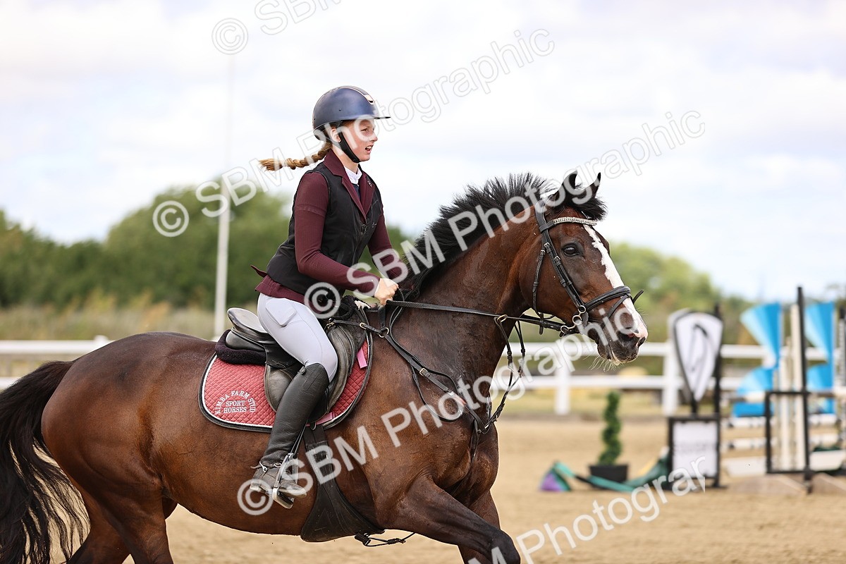 SBM_013429 - Class 14 - Senior Discovery - 1.00m Open
