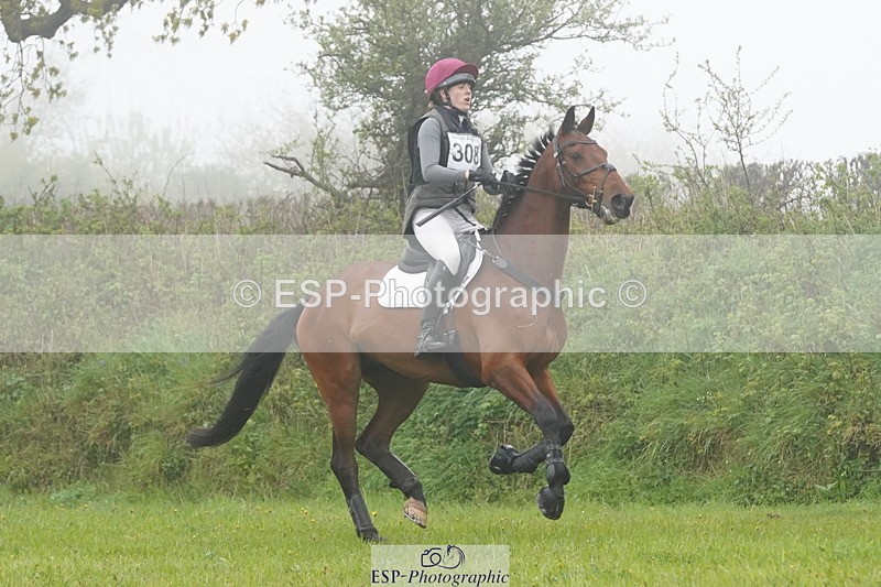 250418-154210-06517 - 308-Hannah.Hobhouse-CHEVALIAN.DUCATI