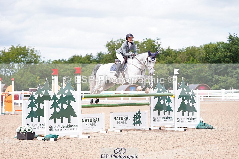 240721A-144010-18697 - Cls 32, YH 6 Yr Olds 1.30m