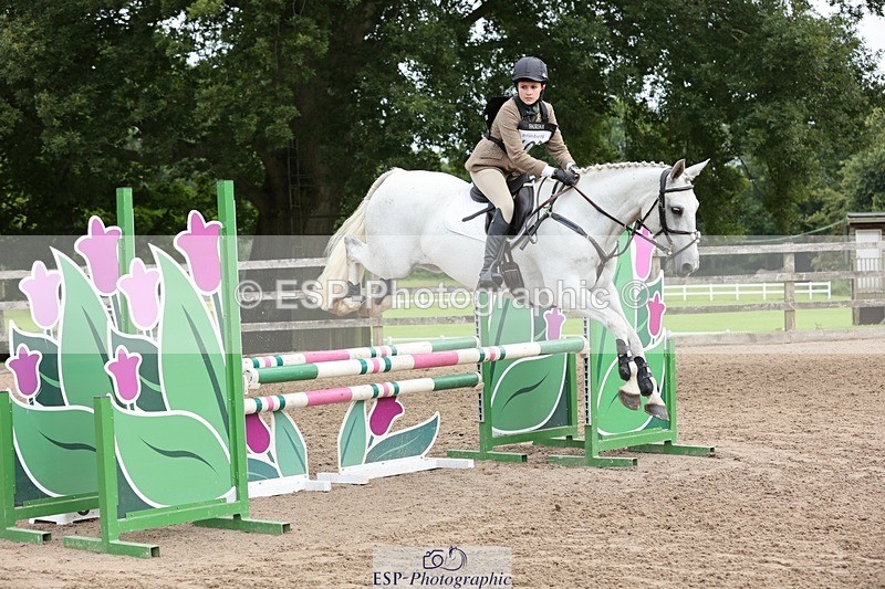 240803-101741-00480 - 106-Issy_Perry-DATE_NIGHT