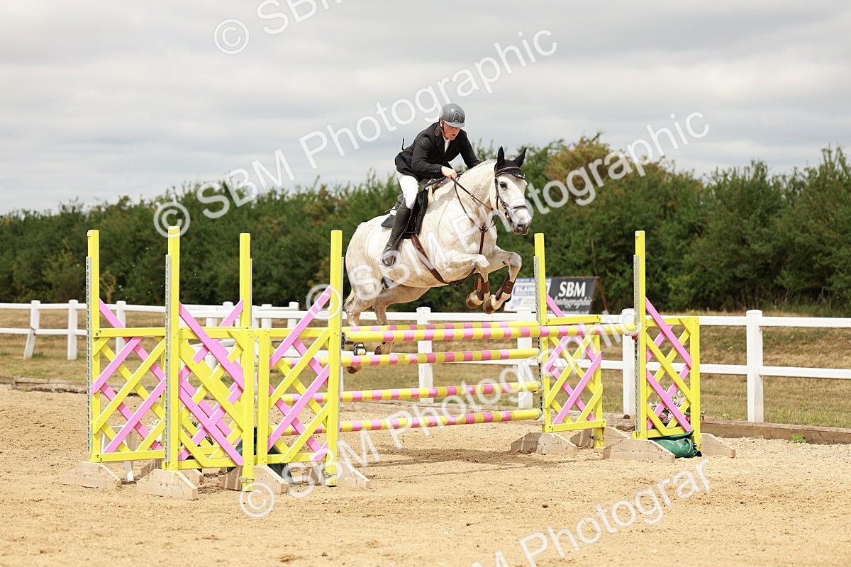 SBM_017802 - Class 21 - Senior Newcomers Championship 2d Rd