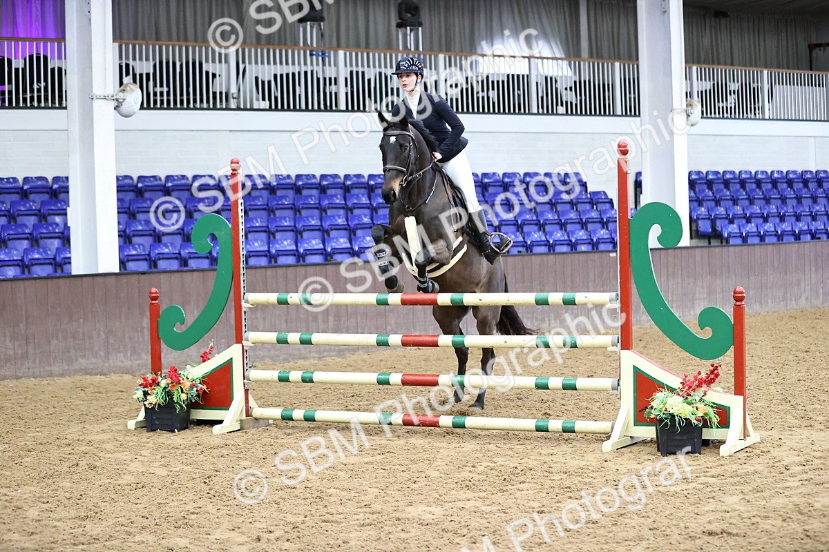 SBM_006043 - Class 16 - Senior Newcomers - 1.10m Open