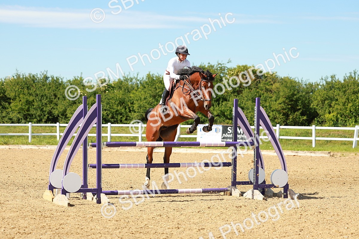 SBM_002791 - Class 4 - Senior Newcomers - 1.10m