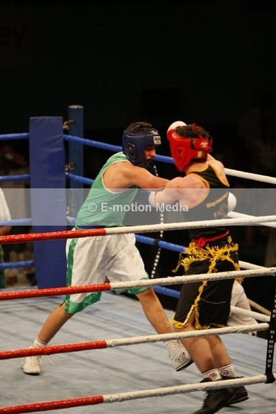 box 041008-18 - Boxing 04/10/08