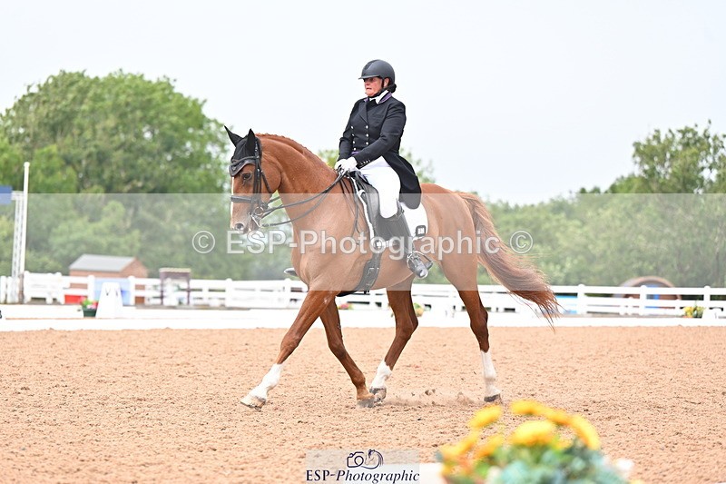 240815A-141636-01826 - 152-Sarah.Bull-Cantano.II