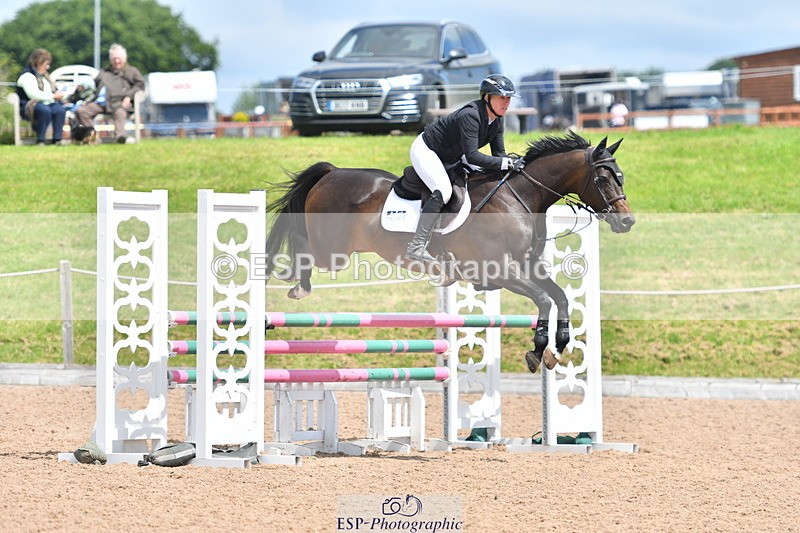 240609A-113654-04643 - Cls 17 Snr 1.05m Open