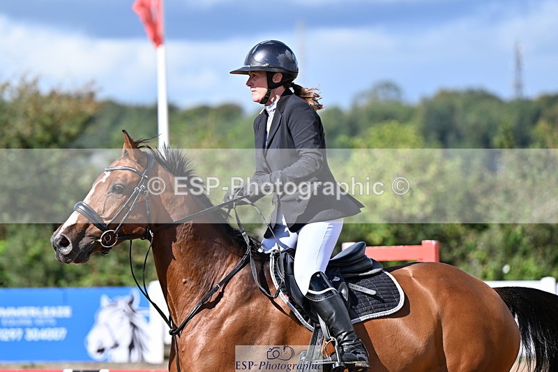 240912A-114044-01244 - Cls 9 Snr Discovery and 1m Open