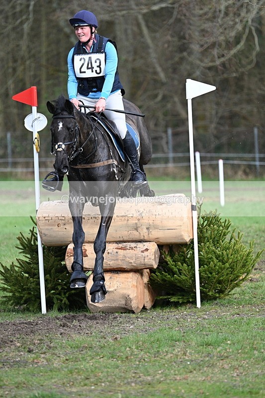 WJ7_7607 - Time 15:25 to 15:26