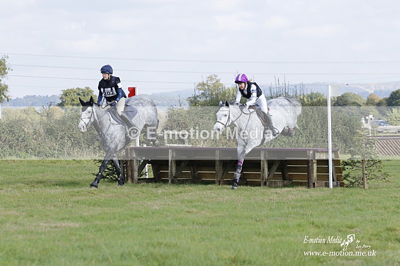  WWHT 171021 3505 - Intermediate Pairs (0.90m)  17/10/21