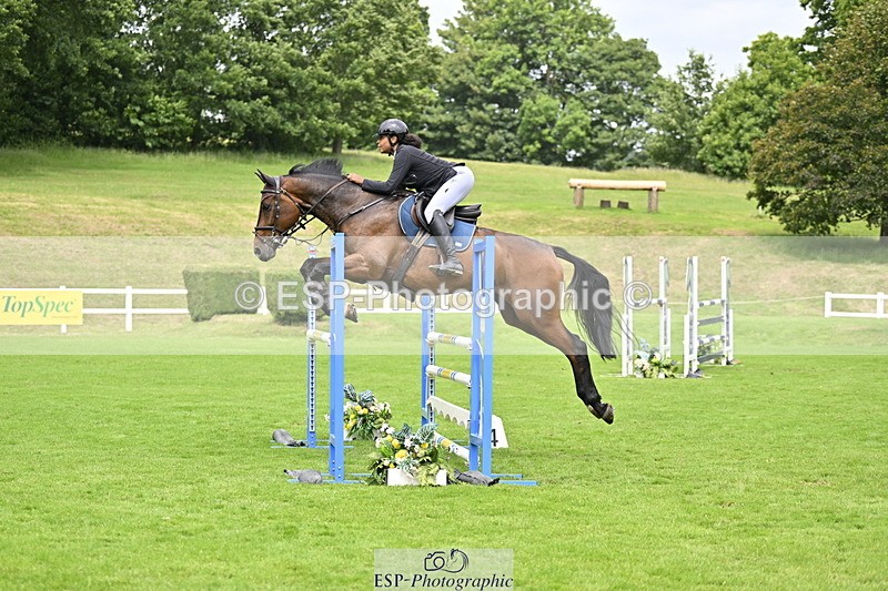 250613A-115815-00838 - Cls 2 Snr 1.15m Members Cup