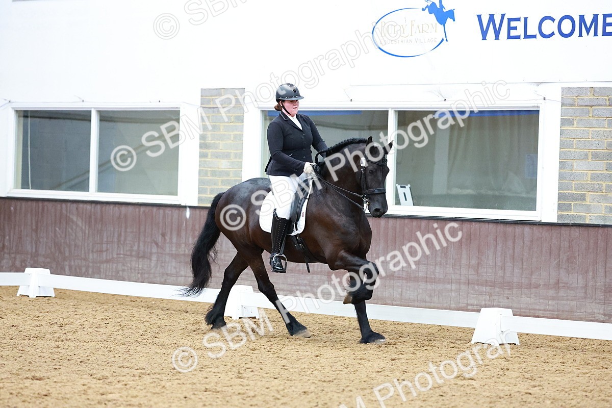 SBM_004071 - Class 12 - E2 Championship - 14.50-15.53