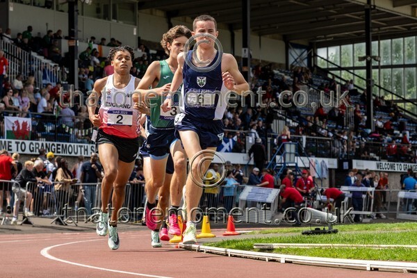 SIAB23-914333 - Track Male Set One