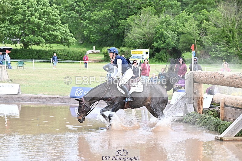 250525A-144240-16560 - D-456-Yasmin.Ingham-GYPSIE.DU.LOIR