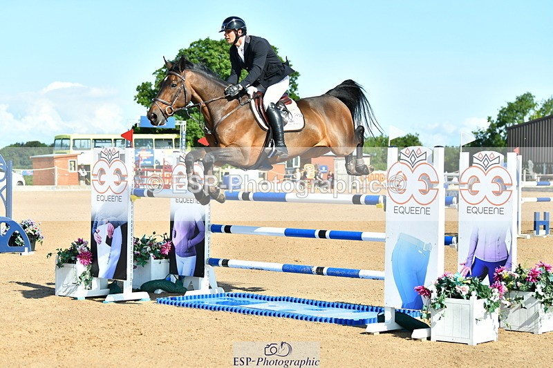 230720A-092549-01697 - Cls 1, 2 Star Small 1.30m