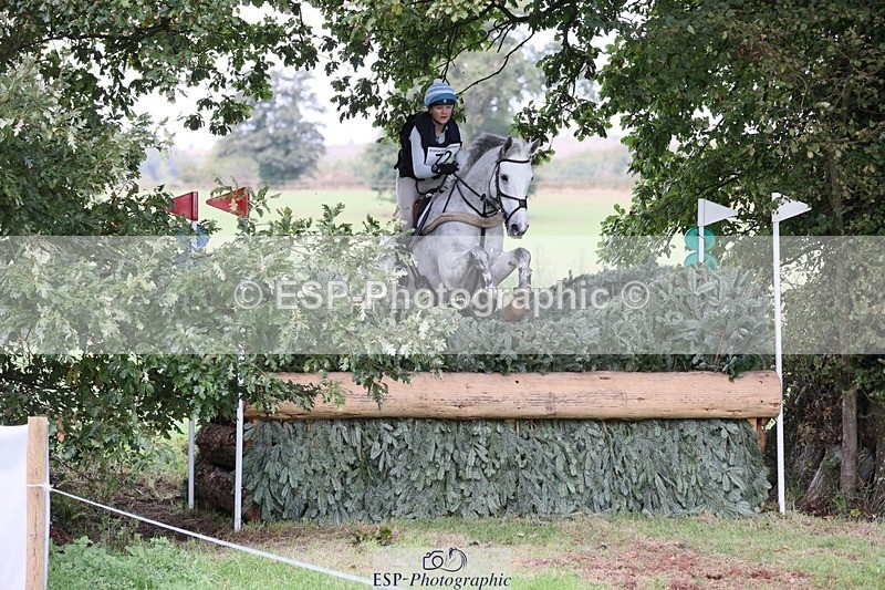 231020-130719-08673 - 072-CARROW.IROKO-Alice.England-XC