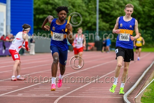 Relays26-923003 - Male Set Three