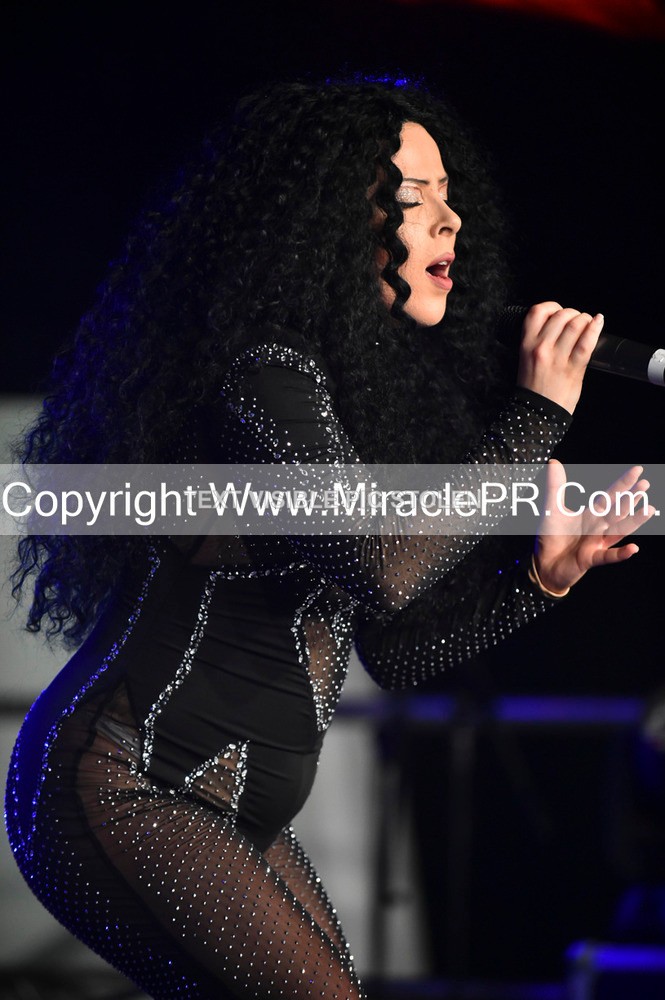 SH4_6496 - The Cher Experience