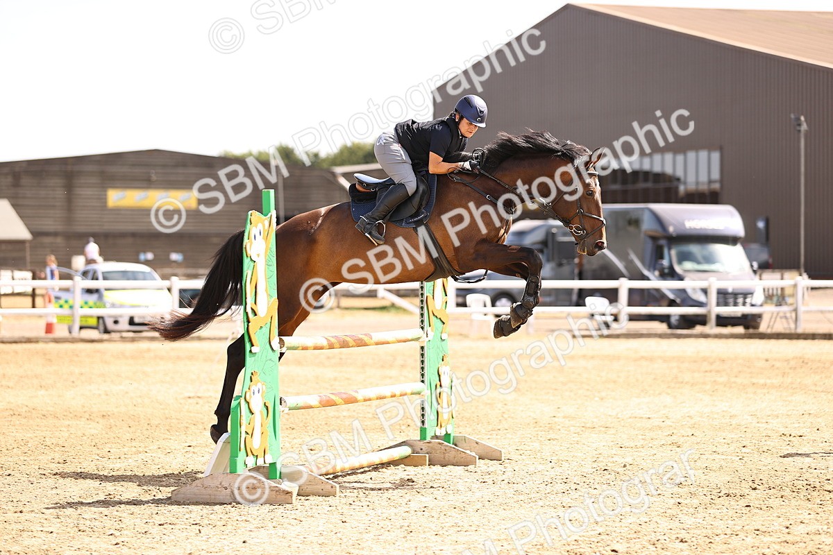 SBM_001015 - Class 4 - Senior Discovery - 1.00m Open