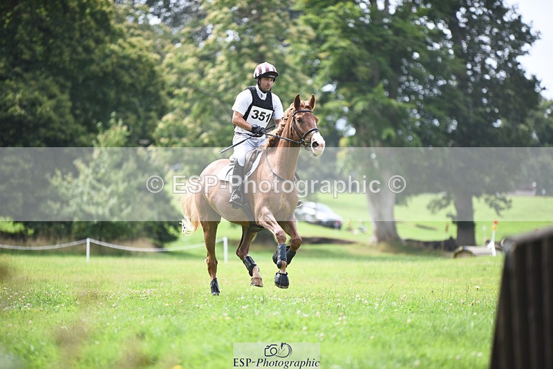 240804-114728-12369 - 351-Rupert_Batting-COOMBELAND_CEVIN