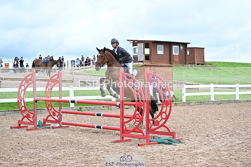 240908A-140306-04233 - Cls 20 A&B Pony Newc & 1.00m Opem