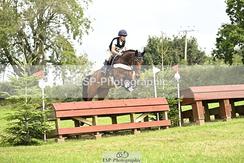 240831A-130225-02464 - 123-Fiona.Jones-ABBY.VD.BERGHOEVE.Z