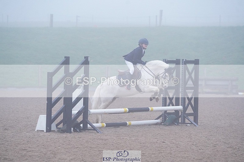 250208-100328-00823 - Cls 19 Clear Round 50cm