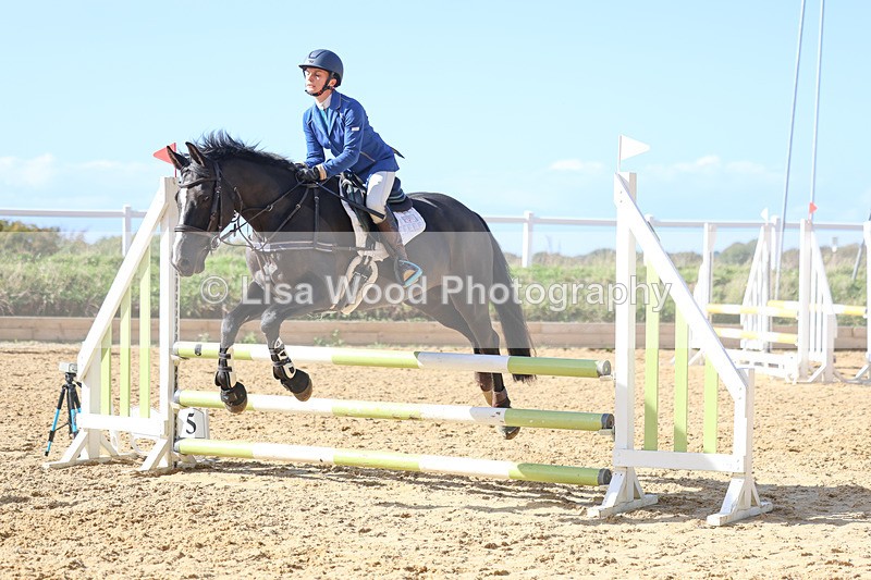 3E7A5267 - Class 9: 80cm Senior