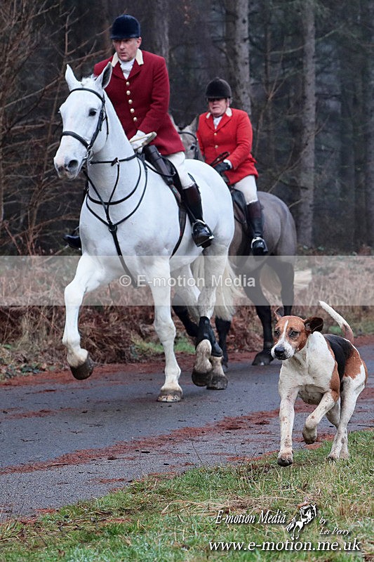 HUPY 261224 378a - Pytchley with Woodland Hunt Boxing Day Meet 26th December 2024