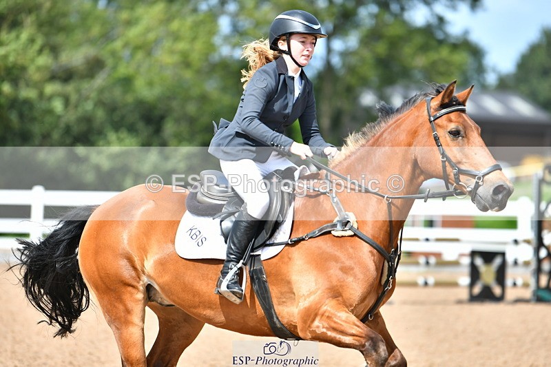 230819A-145404-00900 - Cls 31 85cm Amateur Qualifier