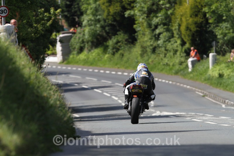 Paul Shoesmith Kawasaki / Ice Valley by Motorsave Trade - Bikenation Lightweight TT