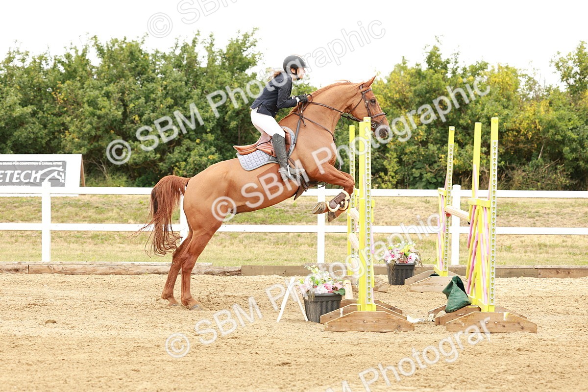 SBM_016730 - Class 20 - Senior Newcomers - 1.10m