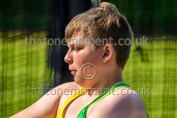 East25Sun-928890 - Field Male