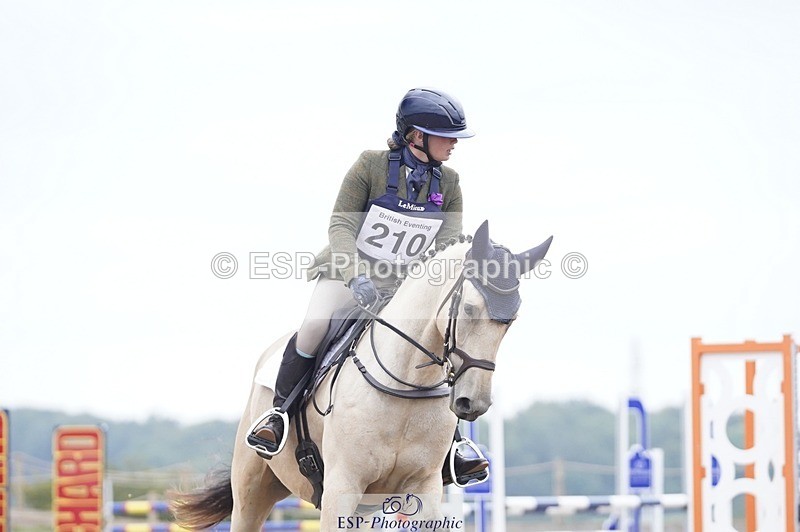 240831A-140922-04031 - 210-Zara.Head-FOURFIELDS.X.FAKTOR