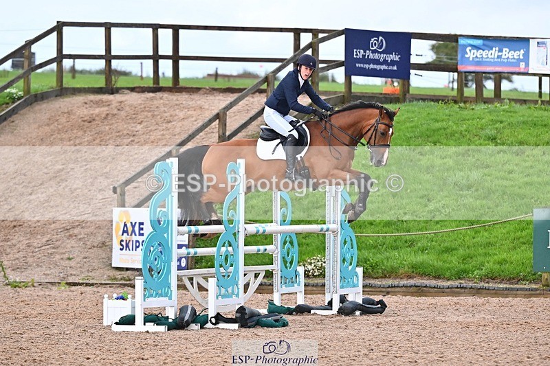 250912-164836-05562 - Cls 13 Snr 1.05m and 1.10m